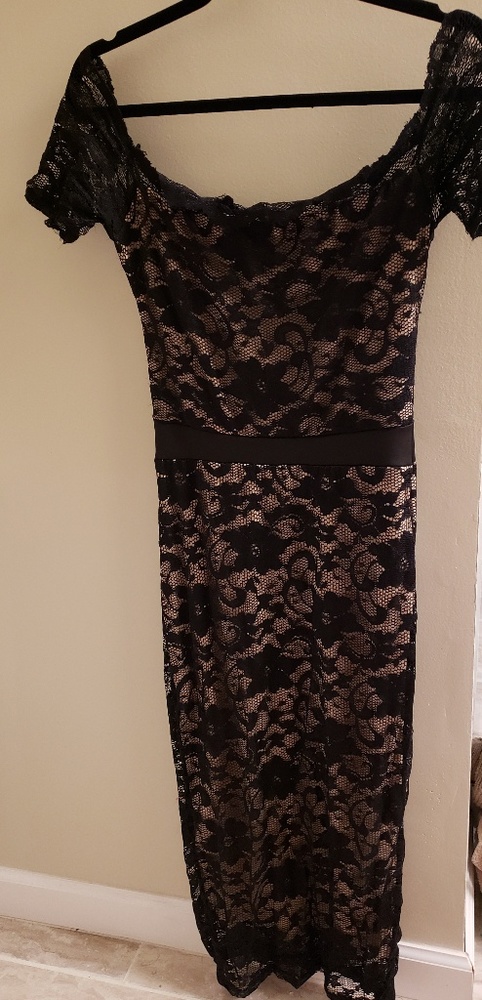 Boohoo Black lace nude underlay size 6